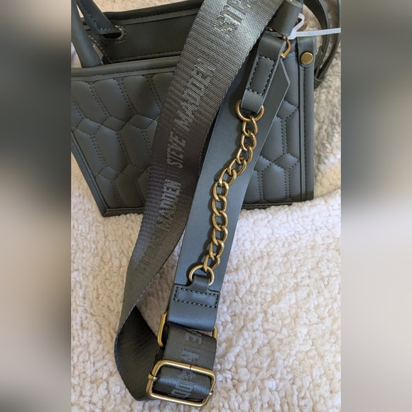 NWT Steve Madden Bniko quilted crossbody bag - Picture 7 of 11